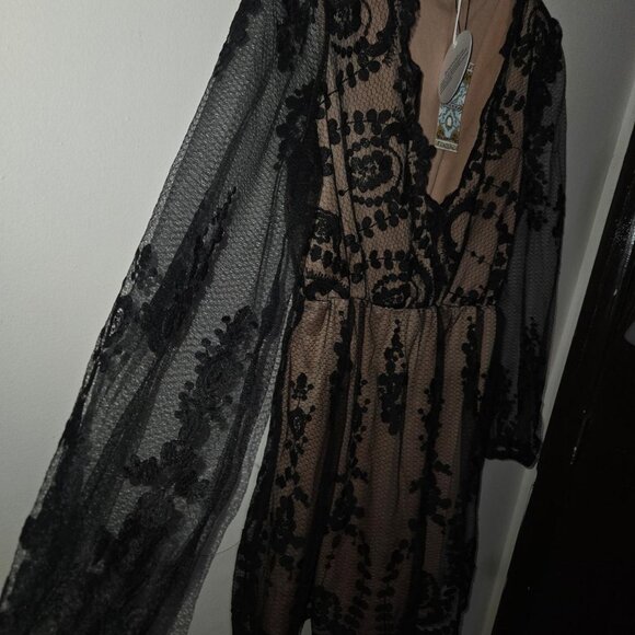 Boohoo Black Lace Dress - Picture 2 of 9